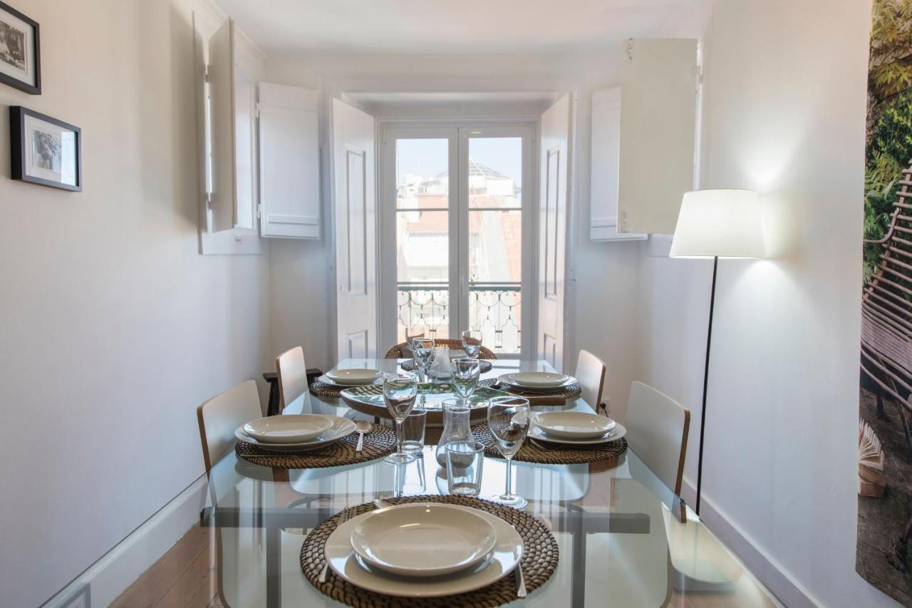 Lovelystay - Bairro Alto Terrace Wonder Lisbona Esterno foto