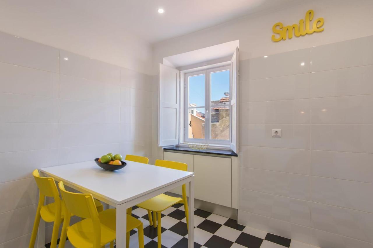Lovelystay - Bairro Alto Terrace Wonder Lisbona Esterno foto