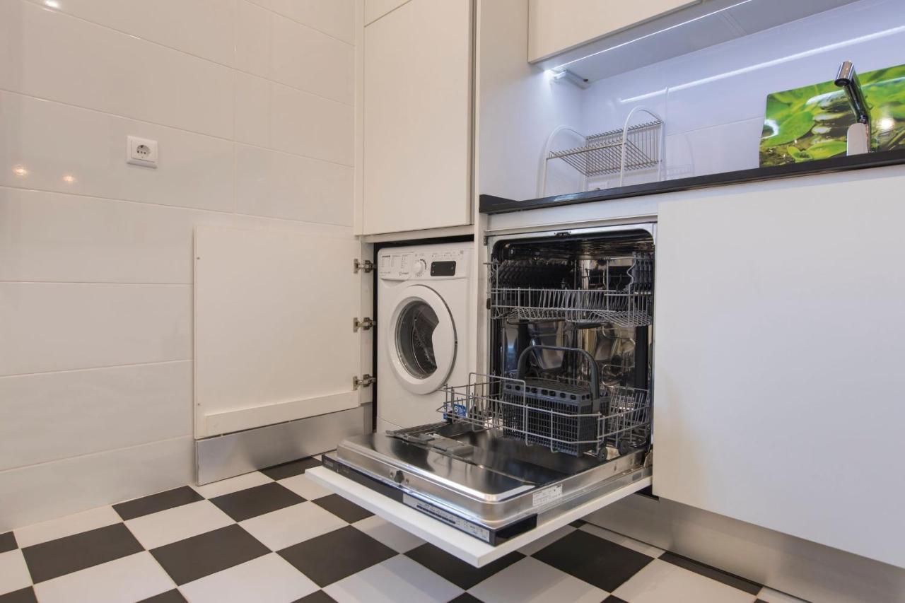 Lovelystay - Bairro Alto Terrace Wonder Lisbona Esterno foto